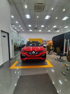 Renault Car Showroom in Himayat Nagar