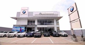 BMW Car Showroom In Khairtabad