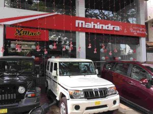 Mahindra Car Service Center In Punjagutta Hyderabad.