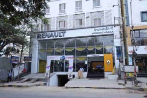 Renault Car Service Center In Himayat Nagar Hyderabad.